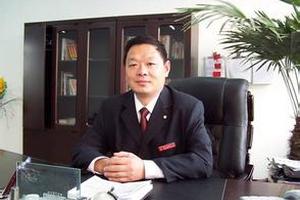 山東省聊城市的嘉明經(jīng)濟開發(fā)區(qū)第一實驗小學(xué)校長李志猛取消了一二年級的數(shù)學(xué)課。